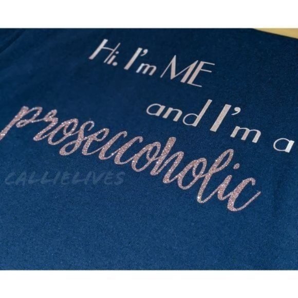 Miz Prosecco holic: Curved Hem Graphic T-shirt - Picture 3 of 12